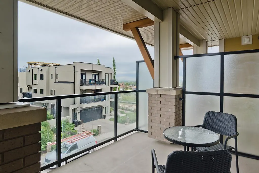 Ostays Condos - Casel YYC 0*,  Kanada