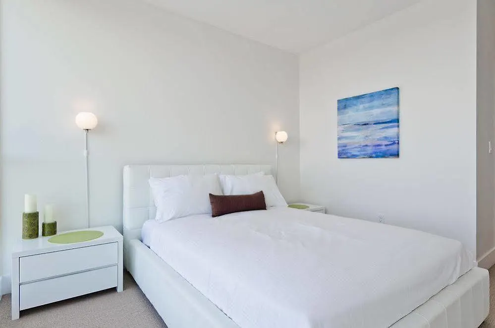 Ostays Condos - Casel YYC 0*,